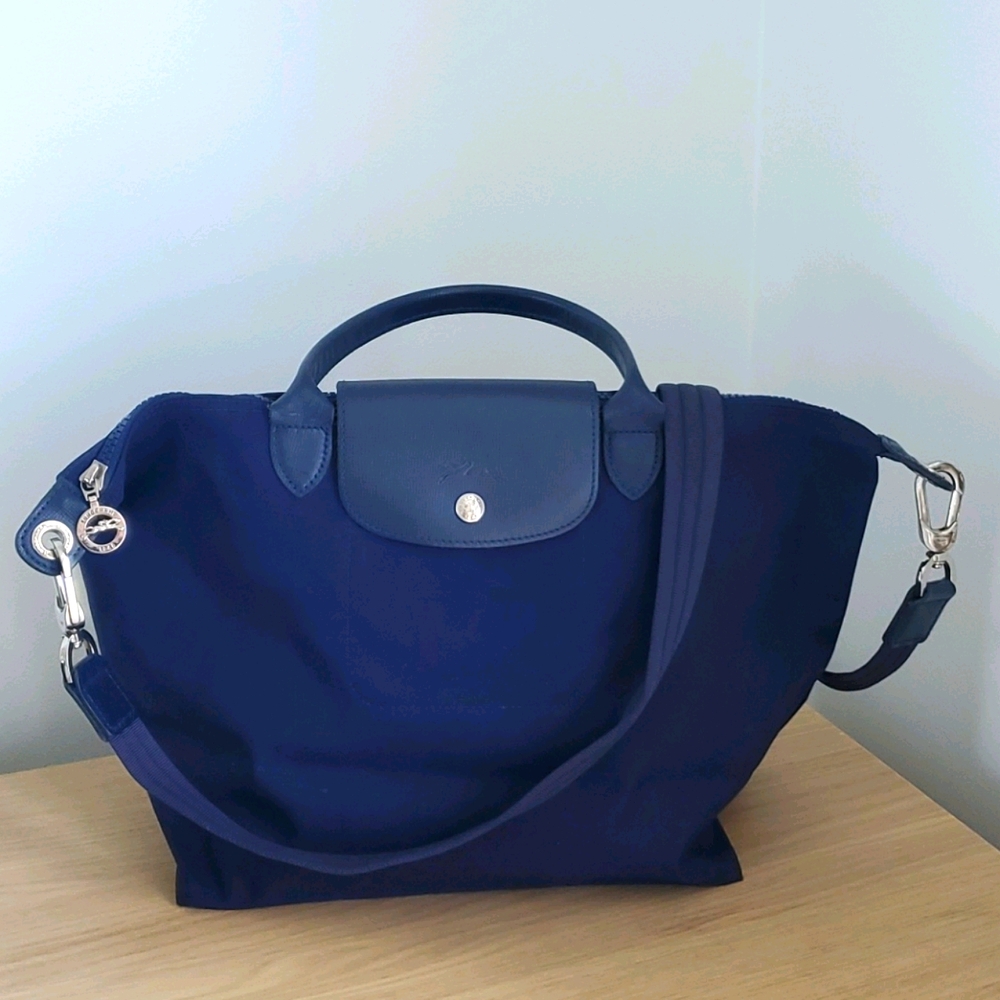 Longchamp Le Pliage Néo Top Handle Bag